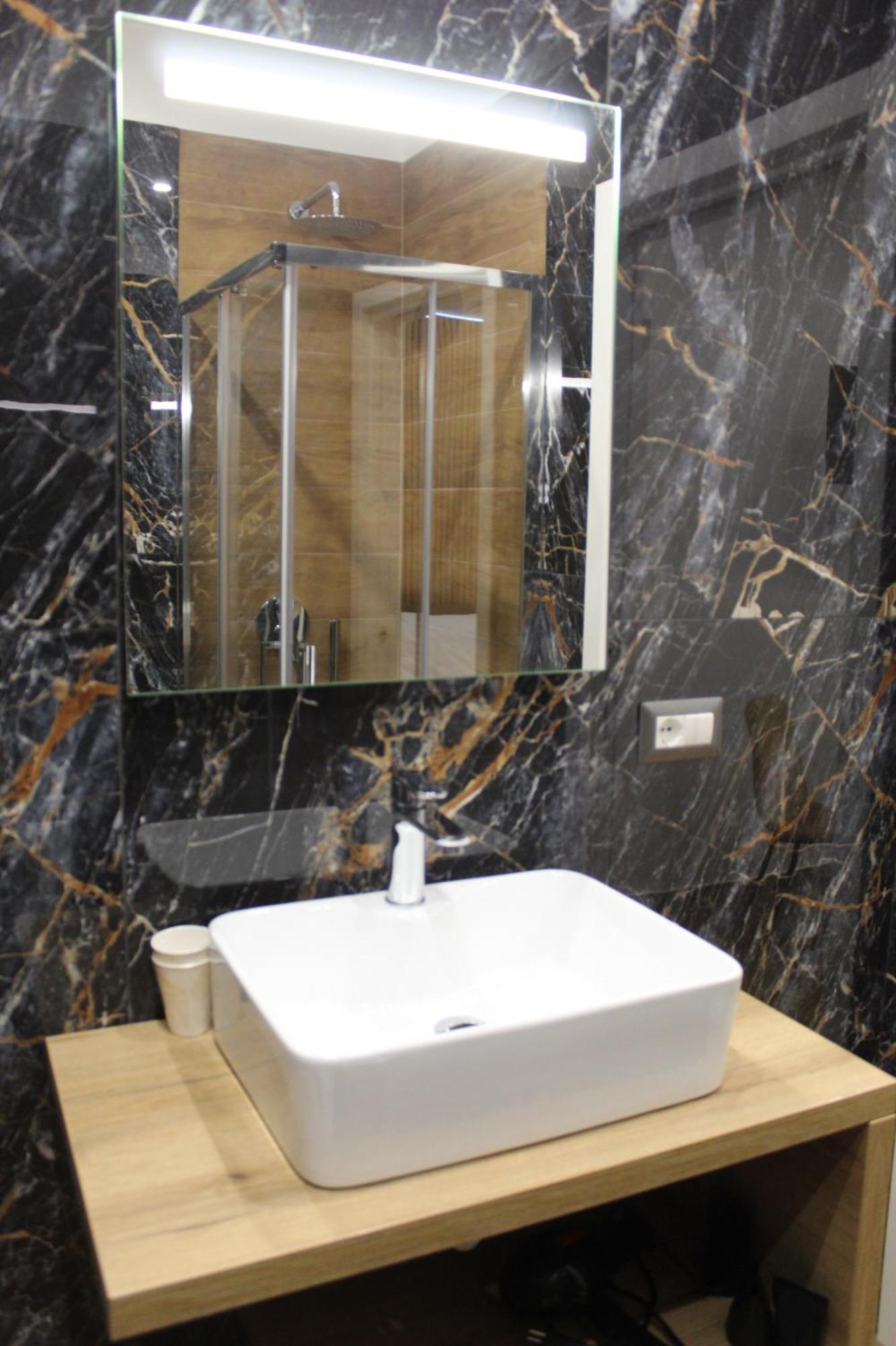 Blackwoody Contemporary Rooms - Napoli Centro Storico Exterior foto