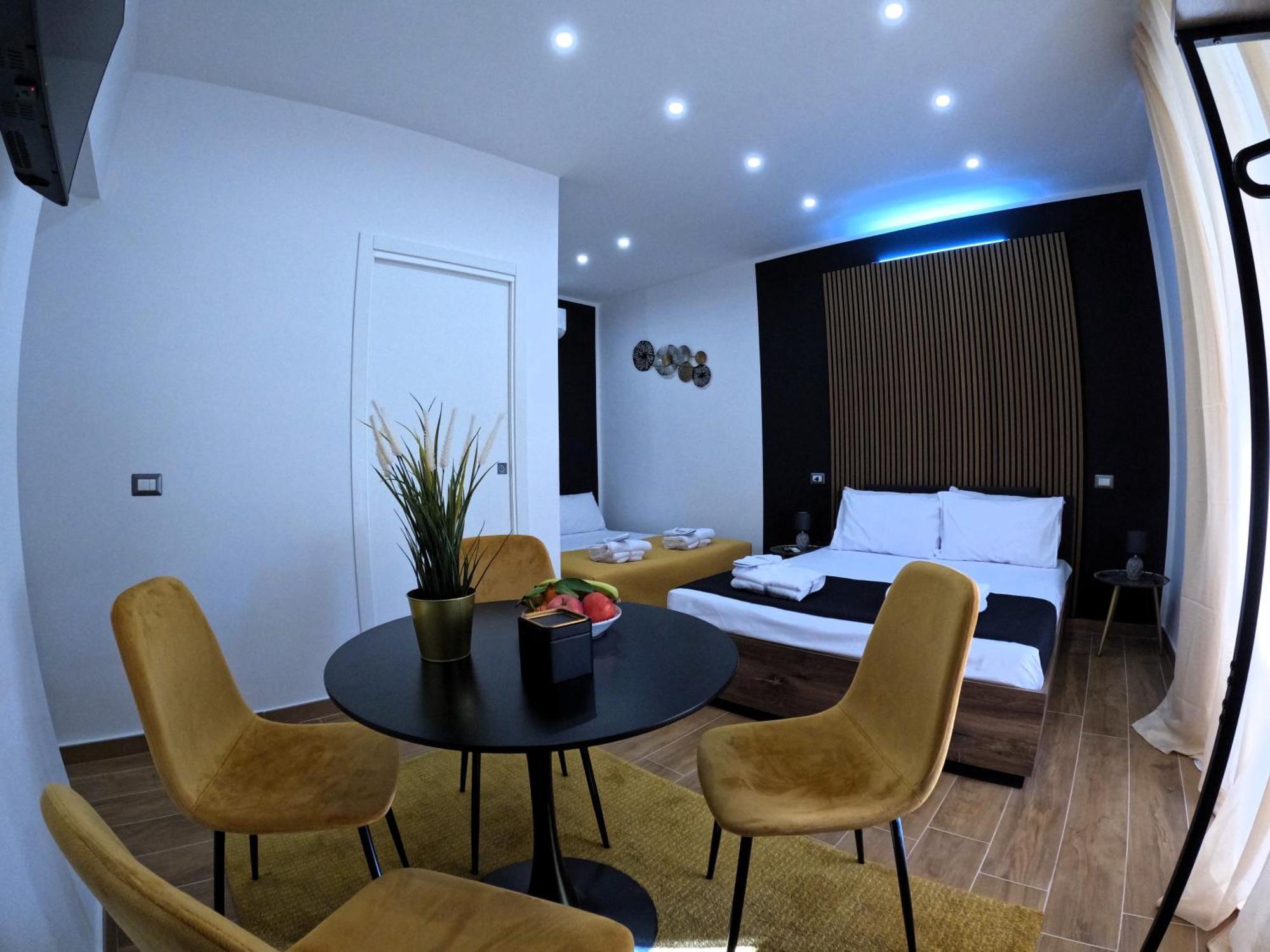 Blackwoody Contemporary Rooms - Napoli Centro Storico Exterior foto