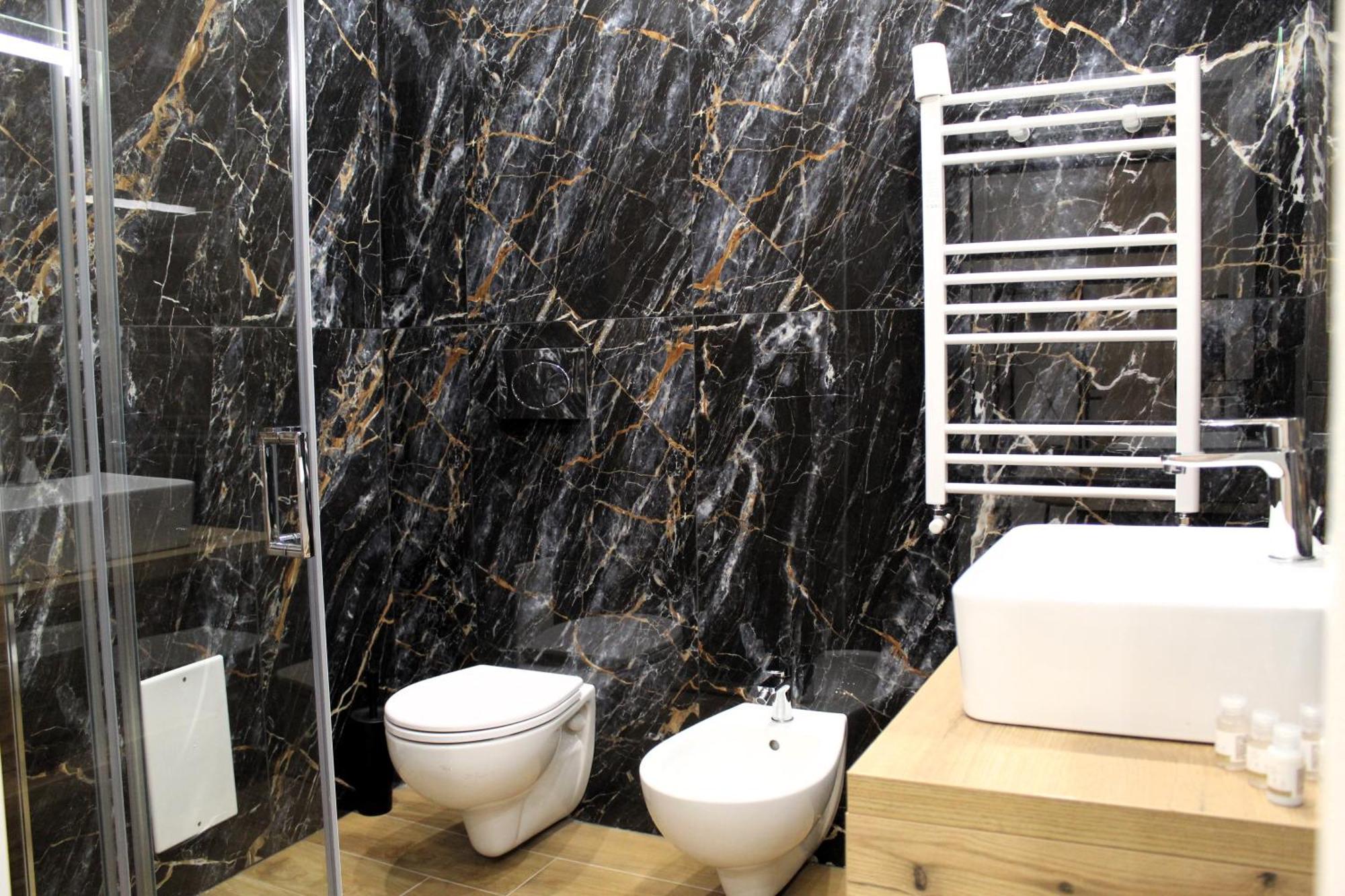 Blackwoody Contemporary Rooms - Napoli Centro Storico Exterior foto